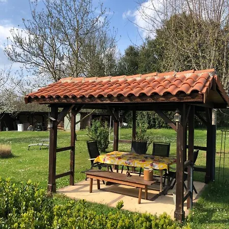 Le Bon Chemin * Sainte-Nathalène