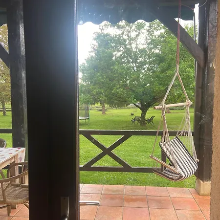 Le Bon Chemin Holiday home