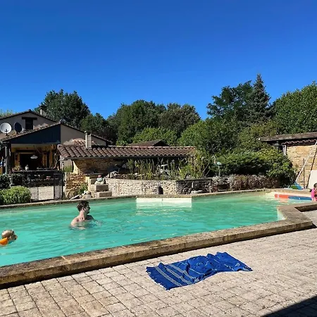 Le Bon Chemin Holiday home