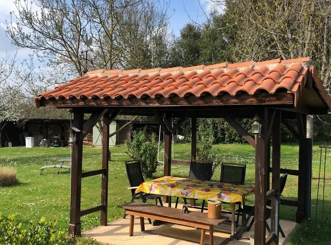 Le Bon Chemin * Sainte-Nathalène